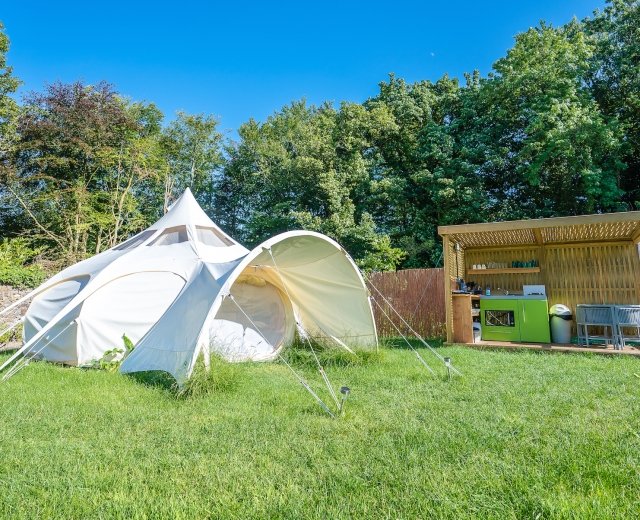 Glamping holidays in Pembrokeshire, South Wales - The Little Retreat